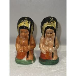 VINTAGE MADE IN JAPAN NATIVE AMERICAN CHIEFS SALT & PEPPER SHAKER SET